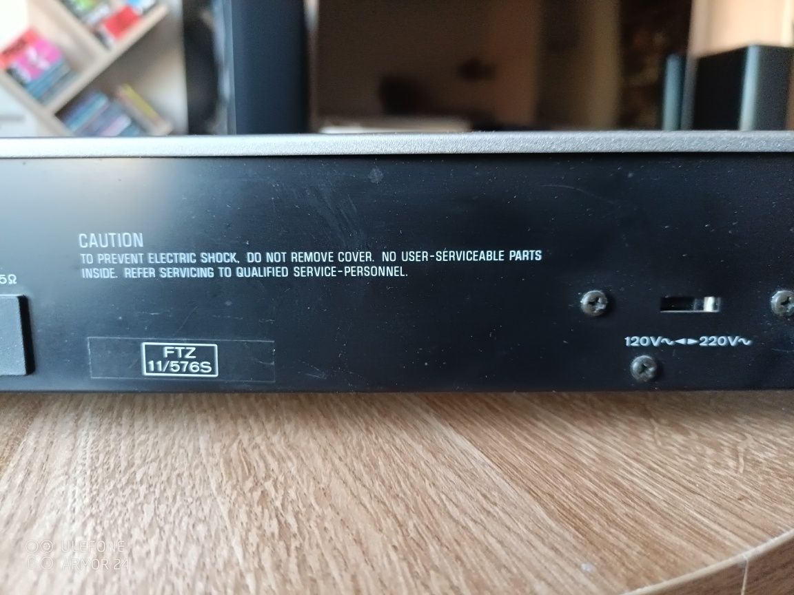 Стерео FM тунер Kenwood  KT-80