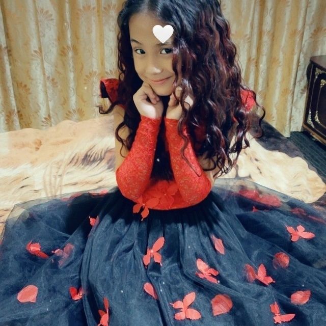 Продается вечернее платье на девочку