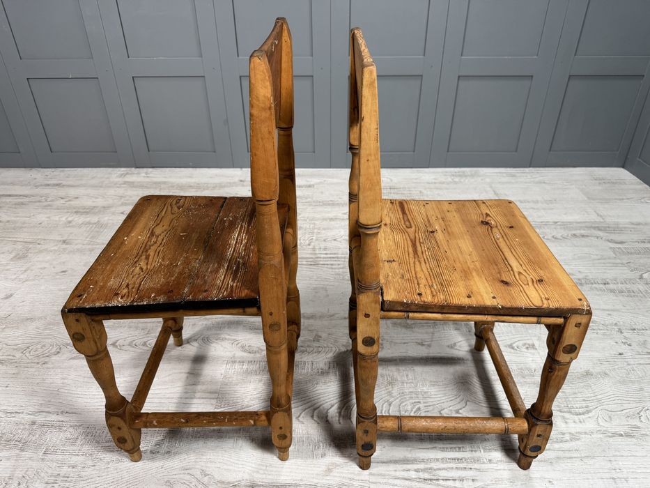 Рустикални трапезни столове К055