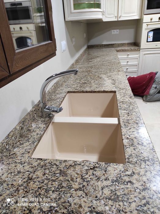 Blat Trepte Glaf - Prelucrare Montaj Granit  Marmura Quartz