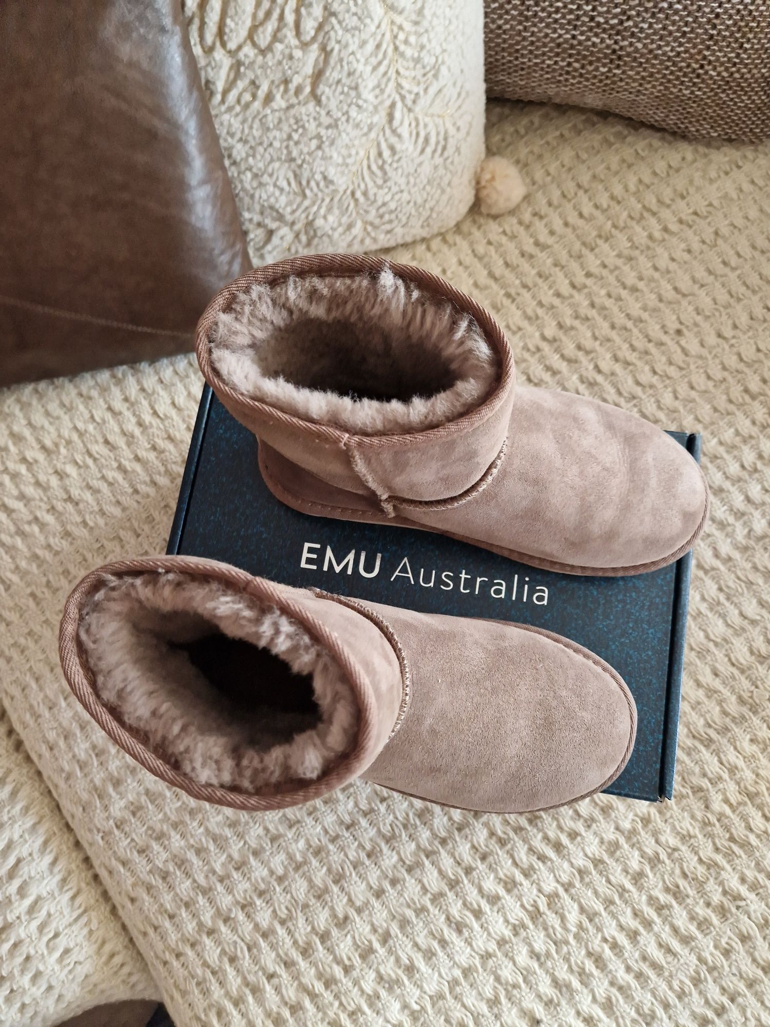 Emu Australia 38 номер