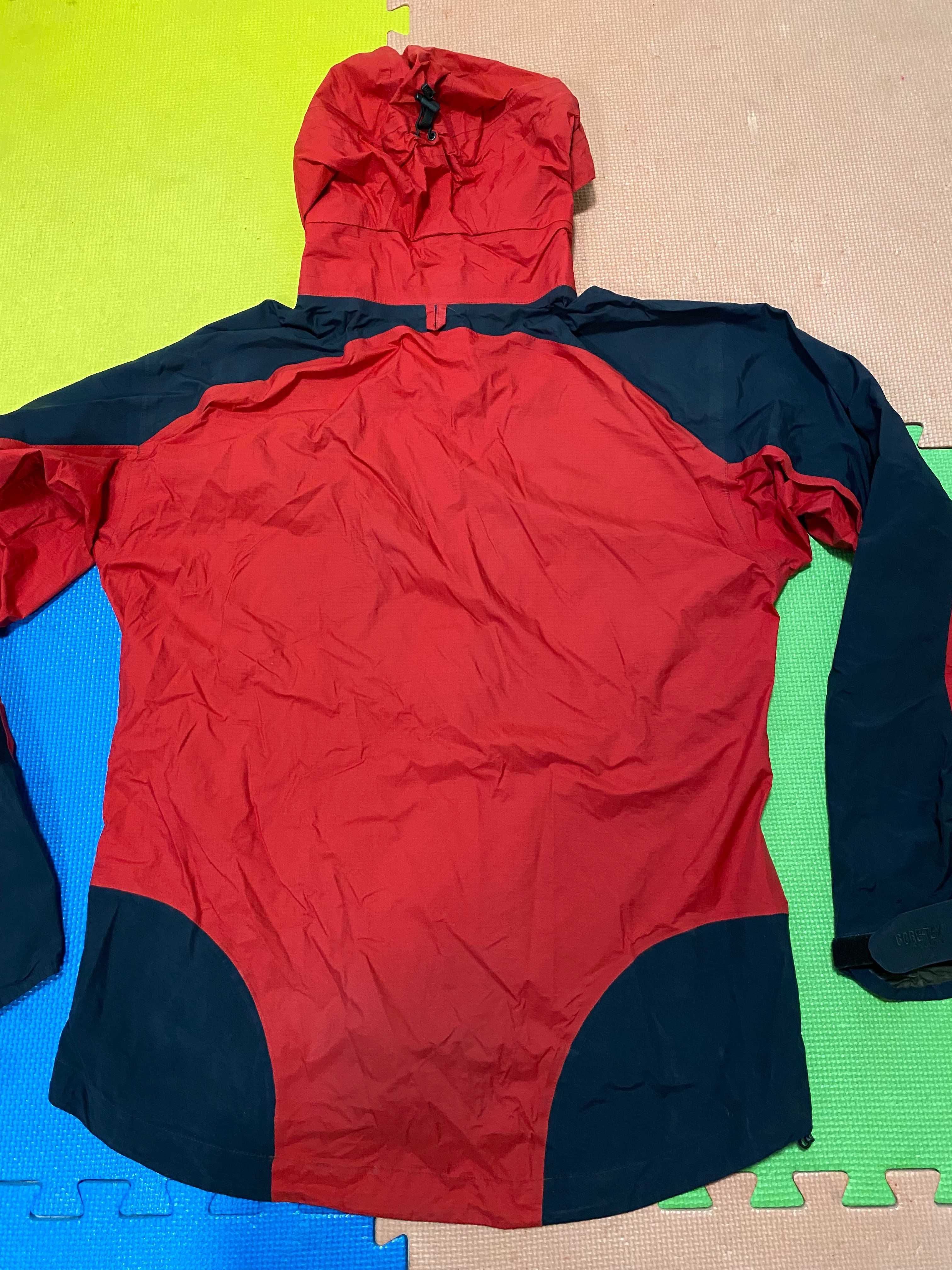 ''Norrøna Falketind Gore-Tex''оригинално мъжко яке Л размер