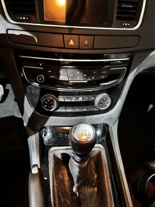 Peugeot 508 2016 2.0 km putini