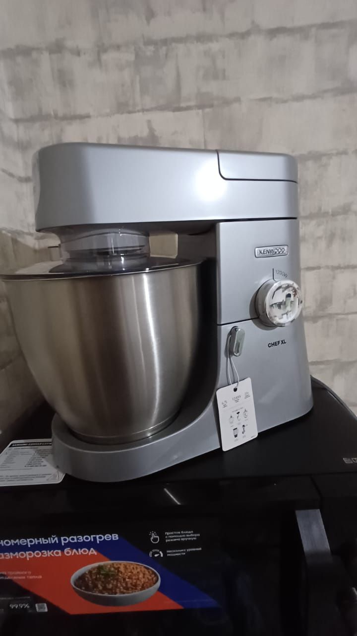 Продам кух комбайн Kenwood