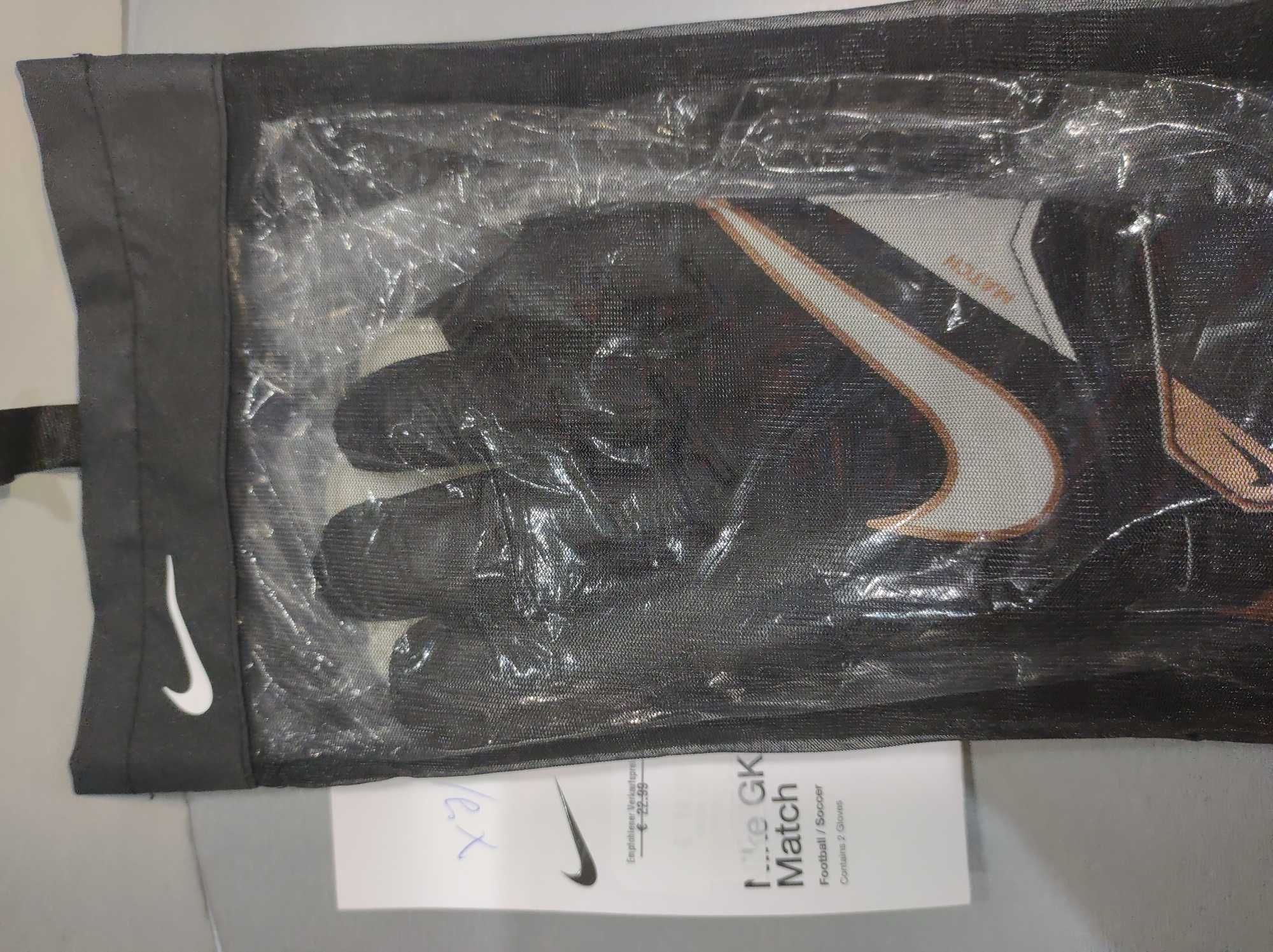 Nike Gk Match Size 6.Детски вратарски ръкавици.Нови.Оригинал.