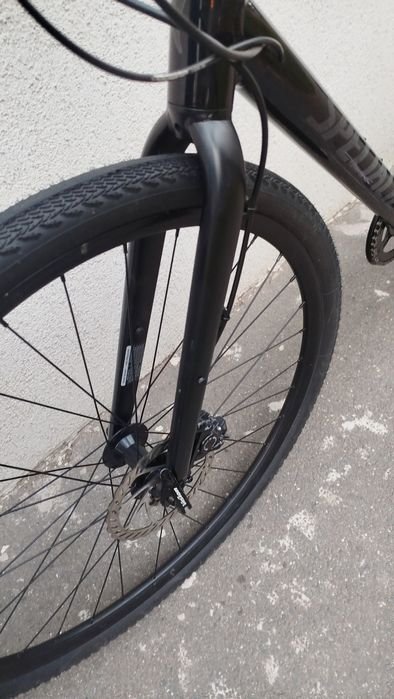 Specialized cross hidraulic cube