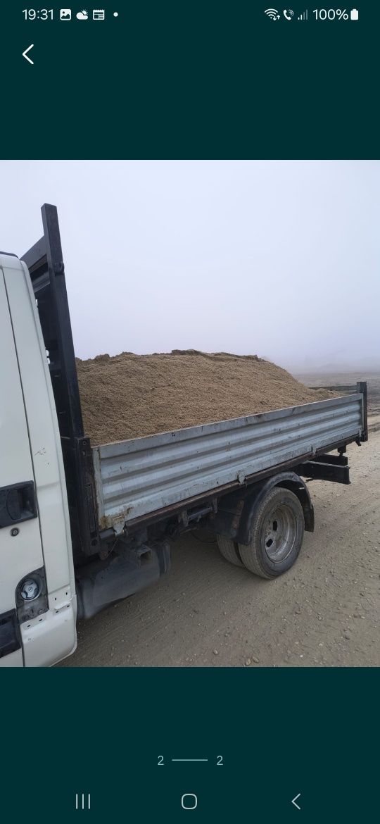 Vand nisip si sort in judetul Arad asigur transport