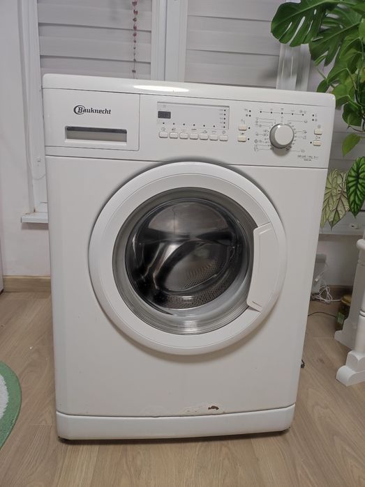 Пералня Bauknecht 1-6 kg A+++ 1400 оборота Slim, употребявана.