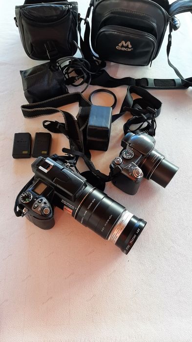 Фотоапарати Nikon и Canon комплект