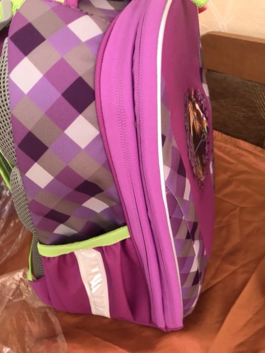 Ергономични специални ученически раници