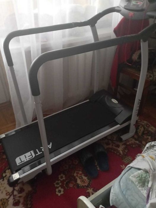 Продается беговая дорожка