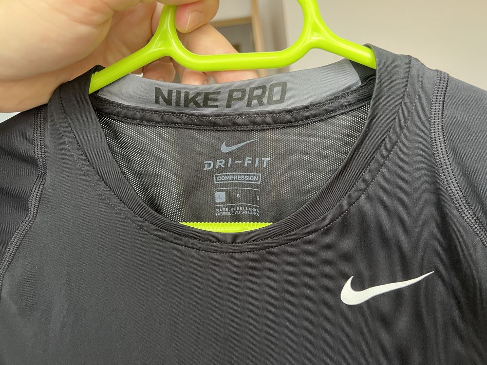 NIKE PRO  Tricou