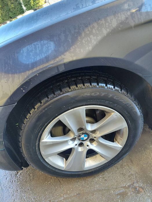 Автомобил  BMW 525