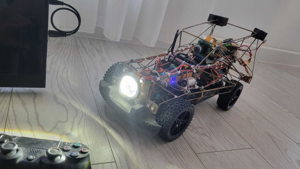 Vând aparat FPV 1:10 Ruby iNav