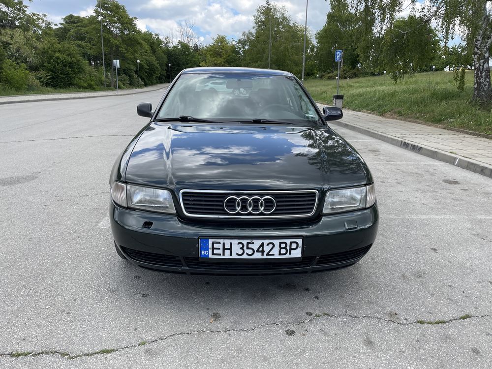 Audi A4 1.8i 125к.с
