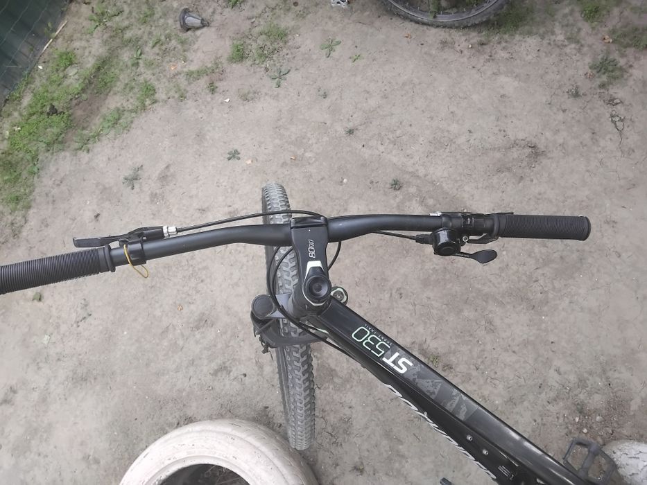 Vând bicicleta rokrider pe 28