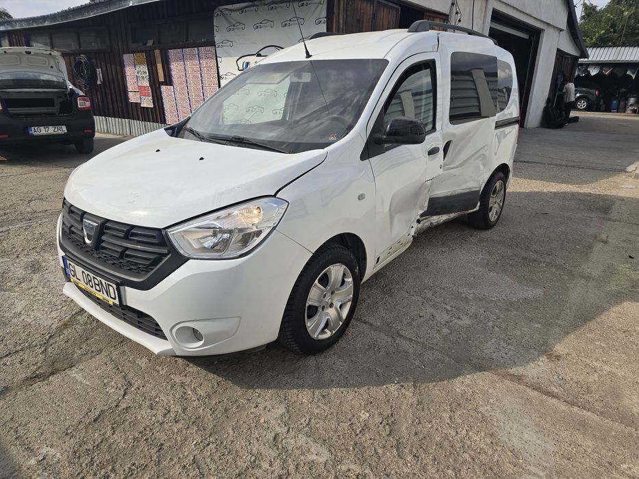 Dacia Dokker 2019/10 1.6 benzina Avariat Lovit