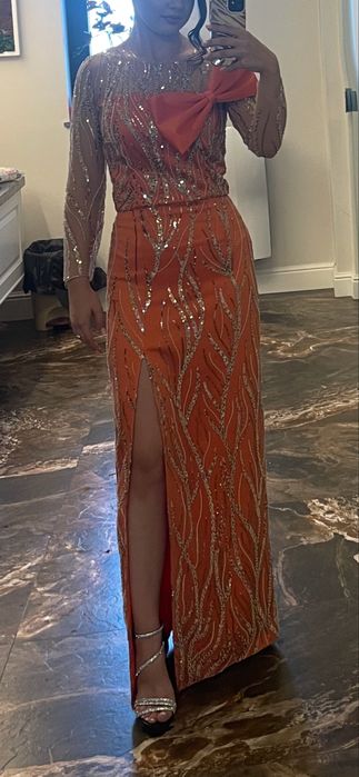 Rochie creată pe comandă