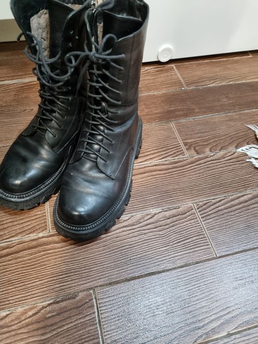 Продам срочно!  Демисезонная.