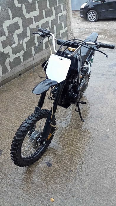 Кросов мотор Loncin 200кубика