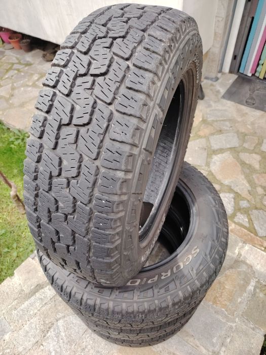 Продавам 4 бр. гуми Pirelli Scorpion А/Т