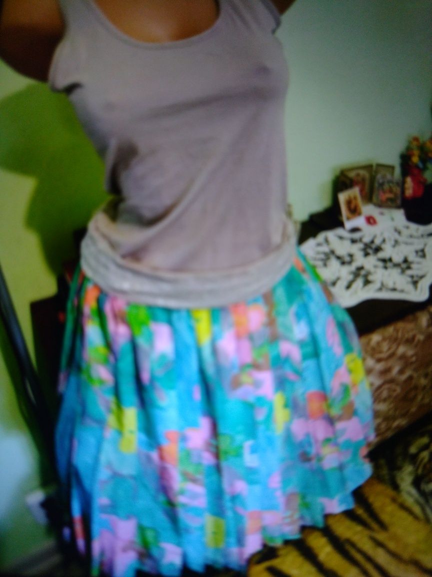 Mohair, sepci, genti, bluze fuste,