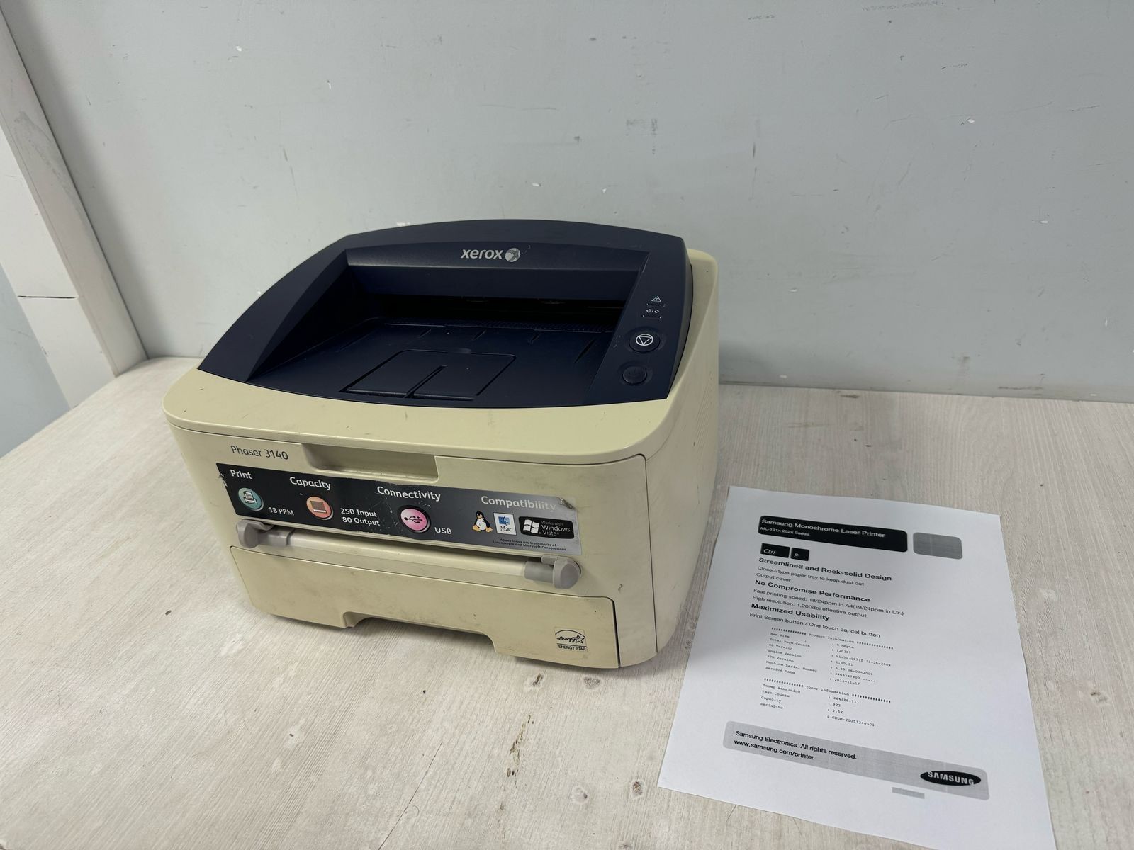 Лазерный принтер Xerox Phaser 3140 в хорошем рабочем состояний.