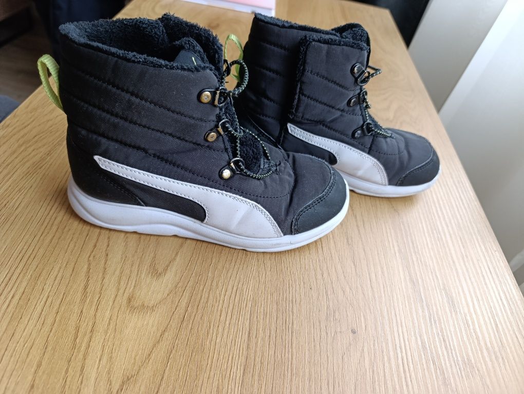Обувки Puma за момче