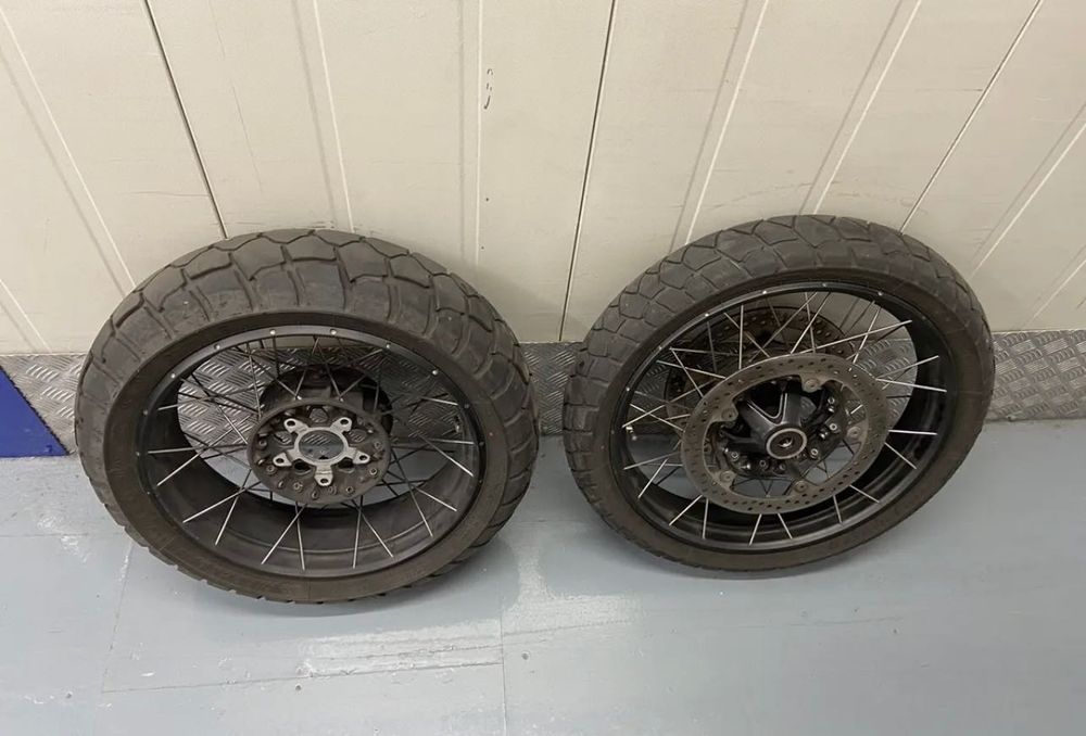 Bmw r 1250 / 1200 gs adventure wheel