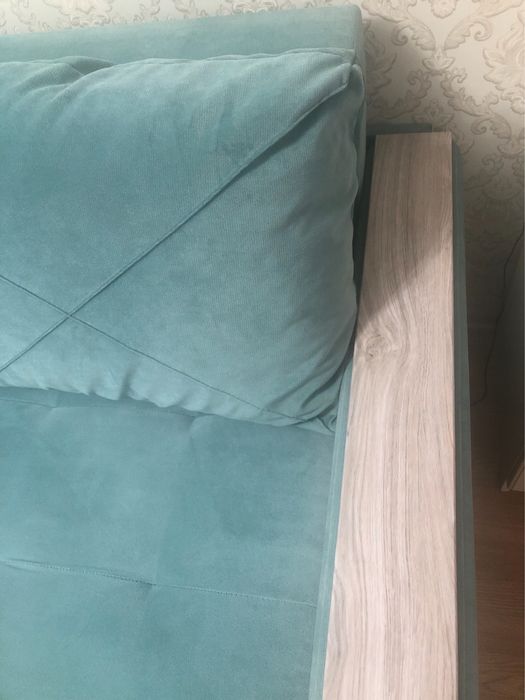 Продается диван срочно