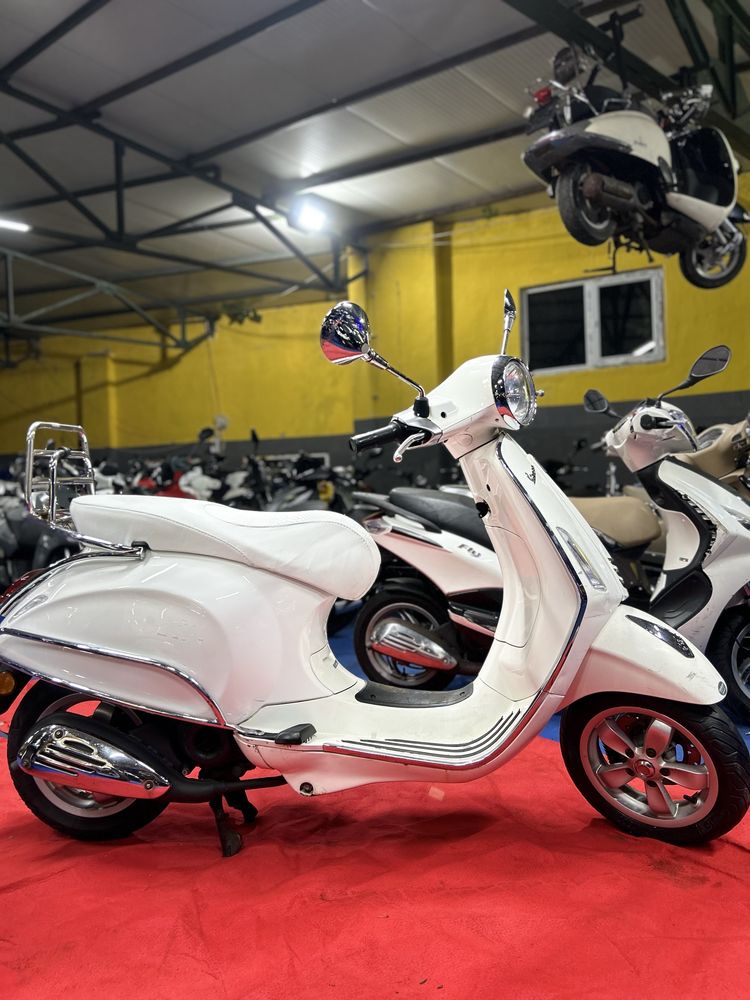 Vespa primavera 50cc fara permis