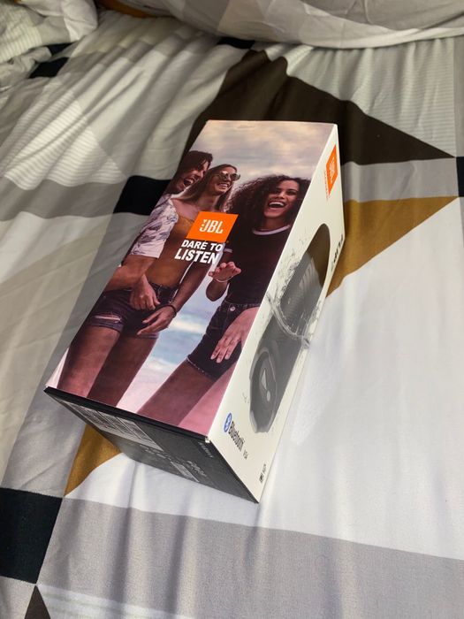 Boxa portabila JBL flip 7 noua nouta