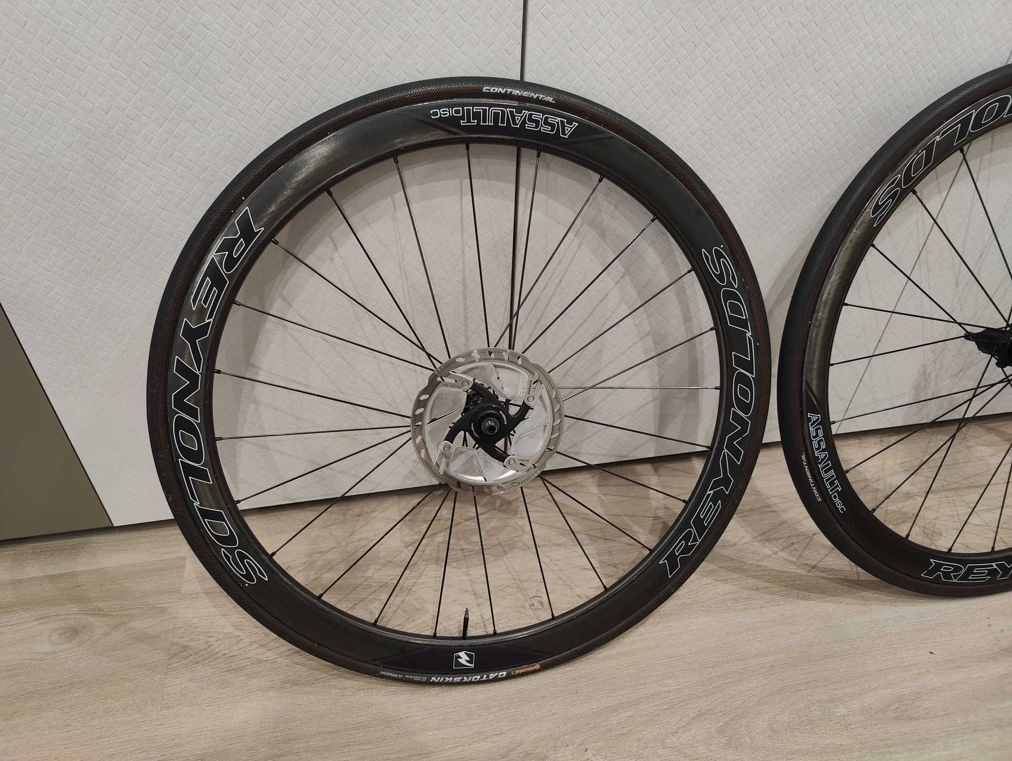 Карбонови капли Reynolds Assault Disc SLG Carbon Tubular Шосе