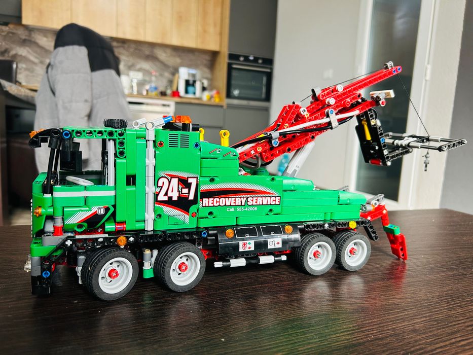 Lego Technic - 42008 Service Truck