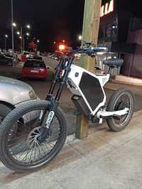 Електрически ендуро велосипед
