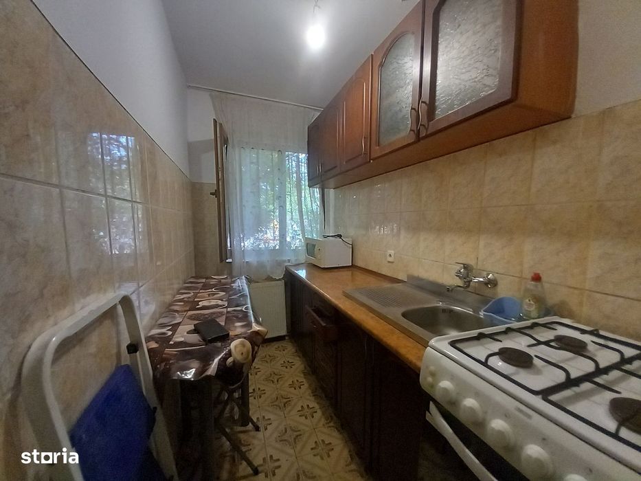 Cuza Voda - in spate la Semiluna, apartament 2 camere!