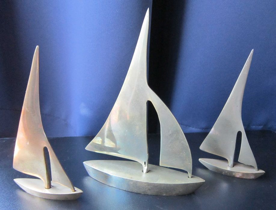 cadou deosebit rar Mid Century Modern Barca cu Panze bronz masiv