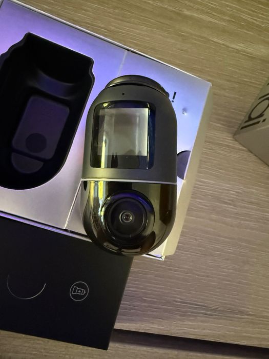 Vând Cameră auto 70 MAI OMNI