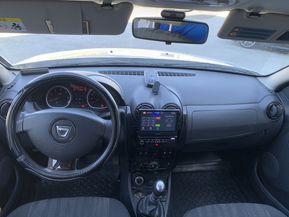 Dacia Duster 1.6 GPL/Navi/Proprietar