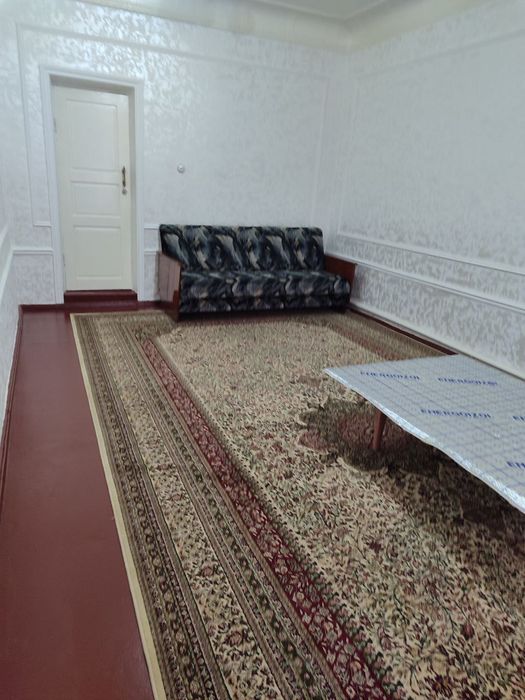 Сдаю две комнаты в своем доме.