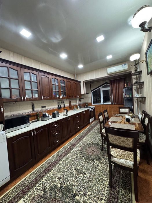 Продается квартира на ц-6