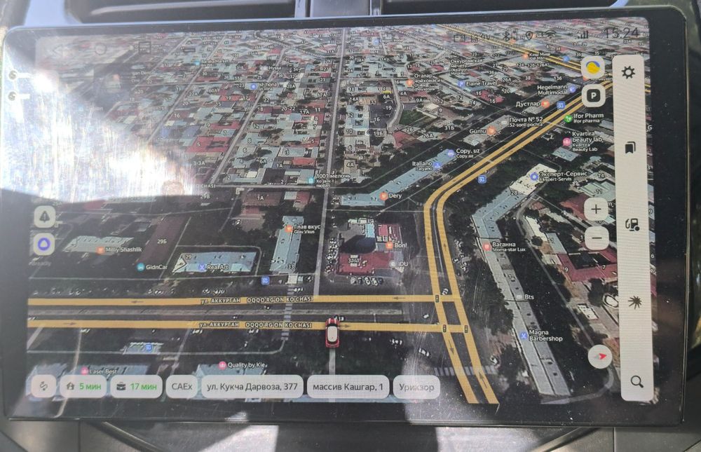 Монитор berg 8 на 128  2к разрешение