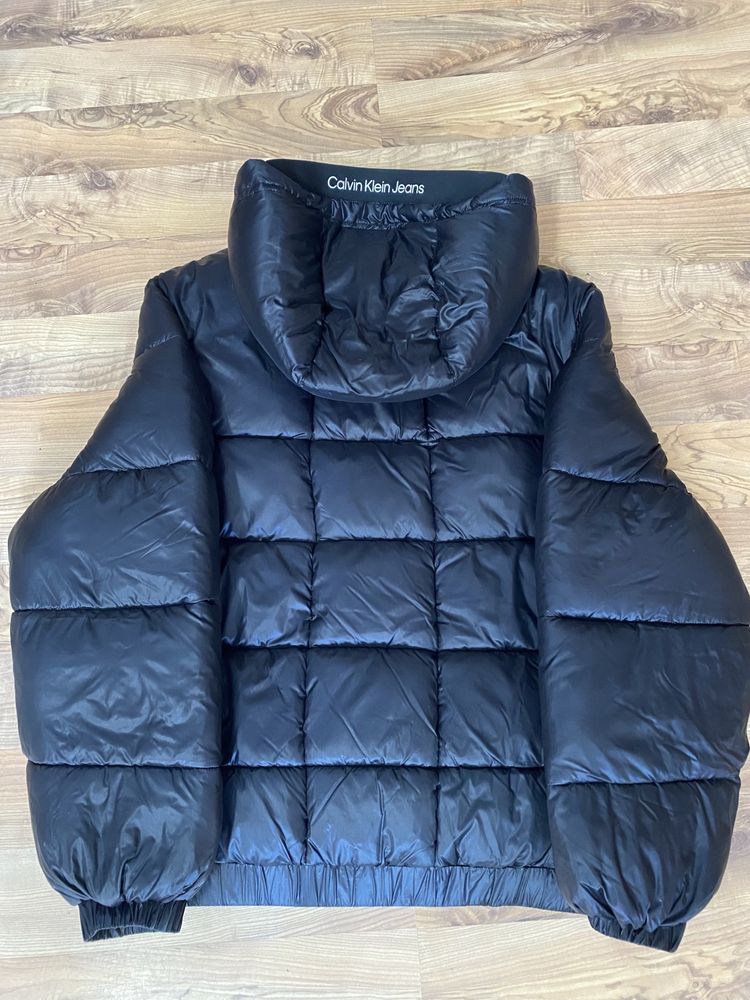 Зимно яке Calvin Klein