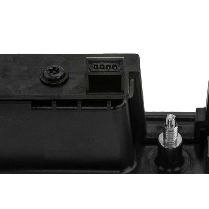 Дръжка / лайстна за багажник на AUDI A3 A4 B6 B7 A5 A8 D4 8E0827574C