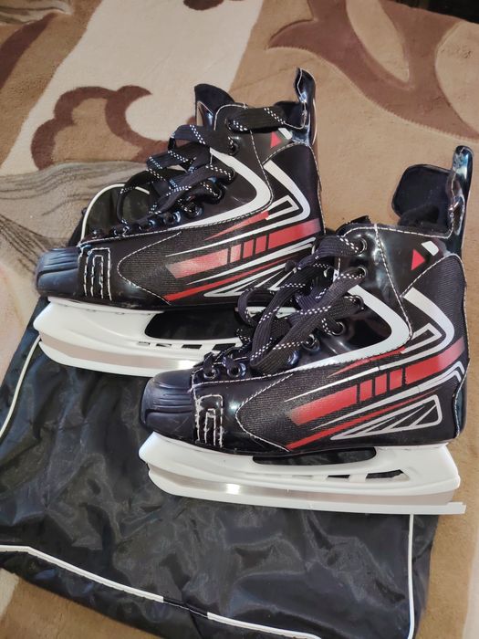 Продам коньки в хорошем состоянии