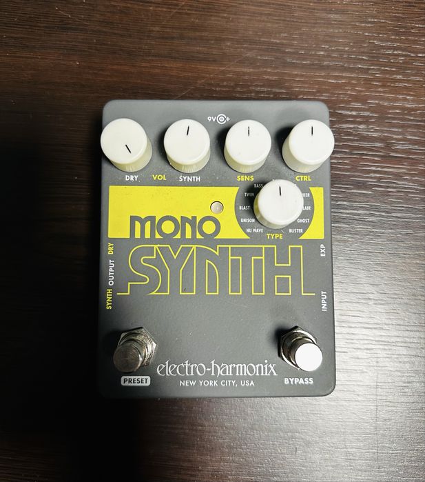 Mono Synth педал за китара