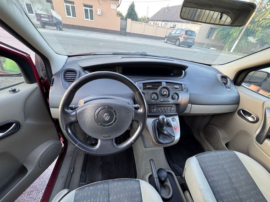 Vand renault scenic 2 , 1.5 dci