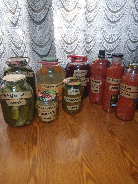 Огурцы солёные тепличные, домашние заготоки