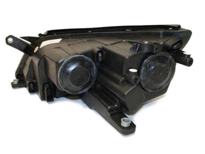 Far stanga/dreapta VW Tiguan 5N an 2007-2010 , faruri noi