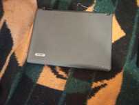Vând 3laptop-uri Acer cu încărcător